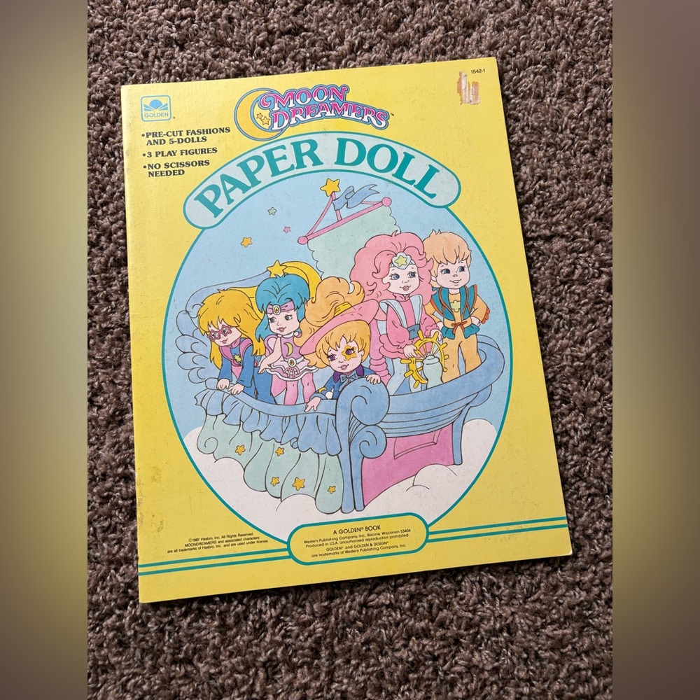 Vintage Moon Dreamers Hasbro 1987 Paper Dolls Little Golden Book Moondreamers